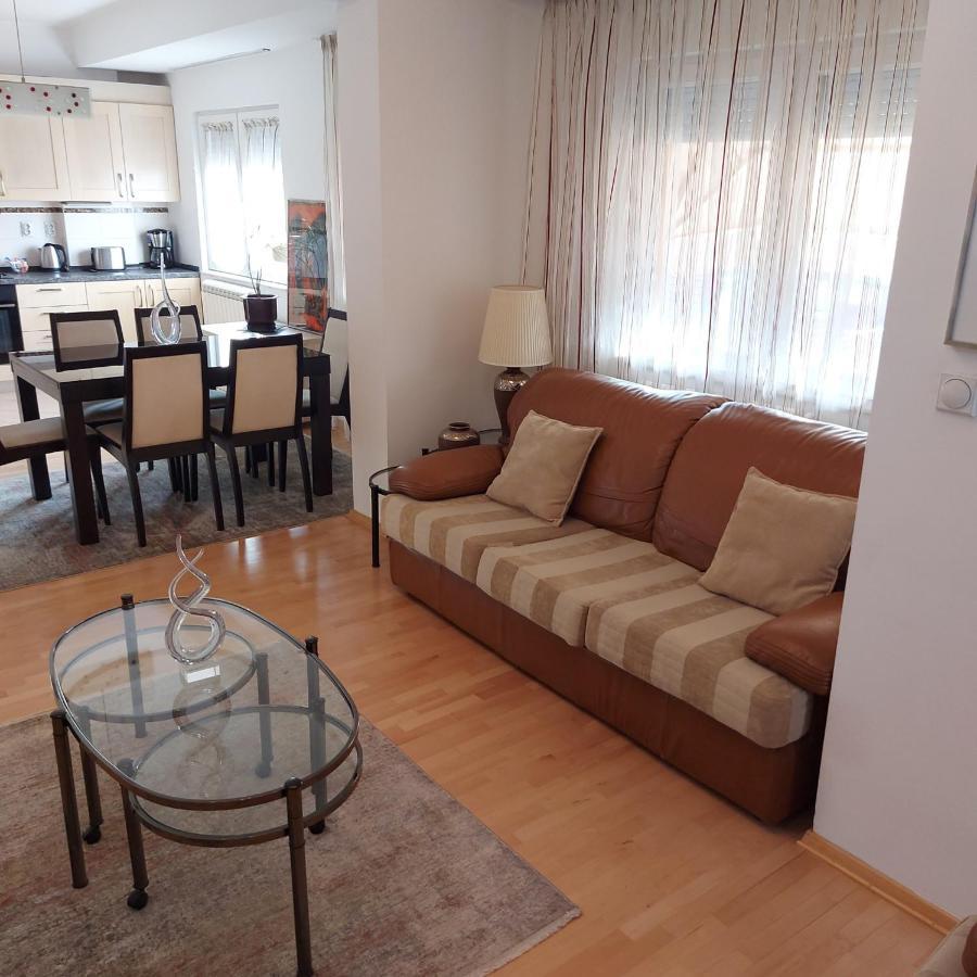 Exclusive Apartments Skopje Ngoại thất bức ảnh